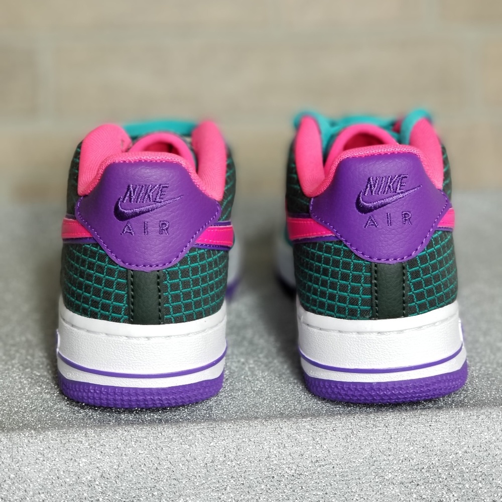 Nike Air Force 1 Low - Picture 4 of 5